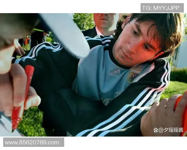 梅西的足球传奇之路：从天才少年到全球足球明星的奋斗历程