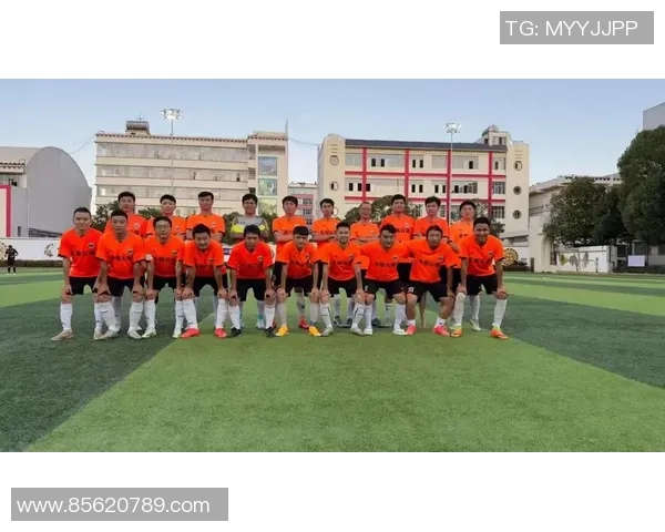 绰号猎豹的足球明星如何在绿茵场上展现速度与激情的完美结合