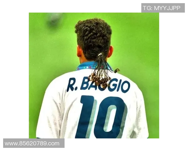 足球明星长发型男士造型大全展现时尚魅力与个性风采 足球明星长发型男士造型大全展现时尚魅力与个性风采