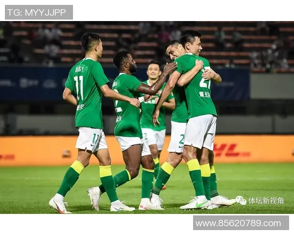 重庆篮球队以92分领跑冠军赛积分榜展现强劲实力与团队协作 重庆篮球队以92分领跑冠军赛积分榜展现强劲实力与团队协作