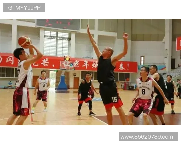 冠军赛特别报道：深圳篮球队的逆袭之旅