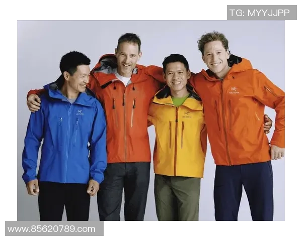 攀岩装备选购:专业服装推荐 攀岩装备选购:专业服装推荐